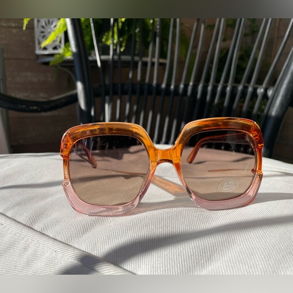 Anthropologie Ombré Sunglasses - Picture 2 of 4